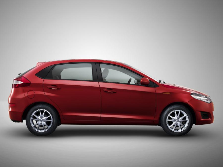  Chery Fulwin 2 Hatchback 2009 года  (фото 5 из 7)